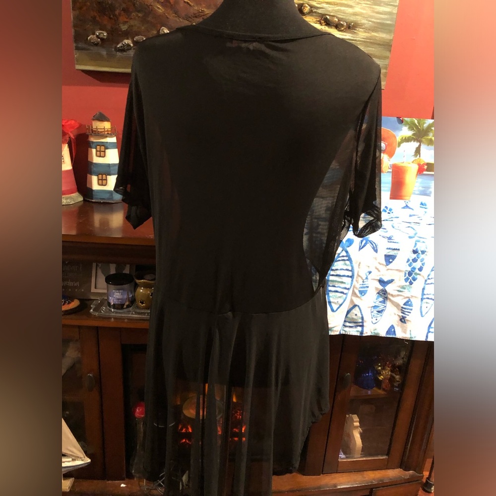 Black Short Sleeve Sheer Peplum Tunic
OR Sheer Bathingsuit Cover up - Picture 9 of 13